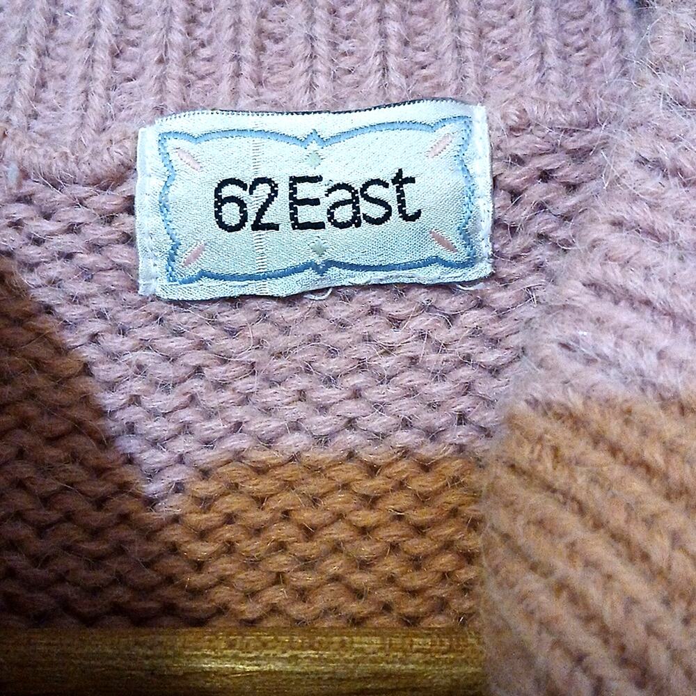 Vintage 62 East pink cable knit sweater 80s 90s - Picture 3 of 4
